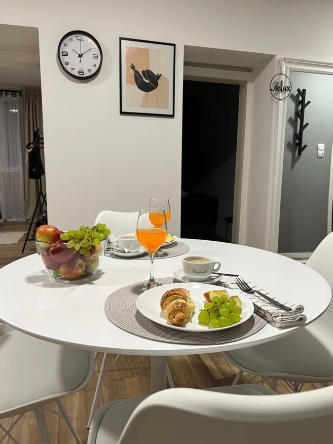 Cinderella Apartment With Free Parking PUY 외부 사진