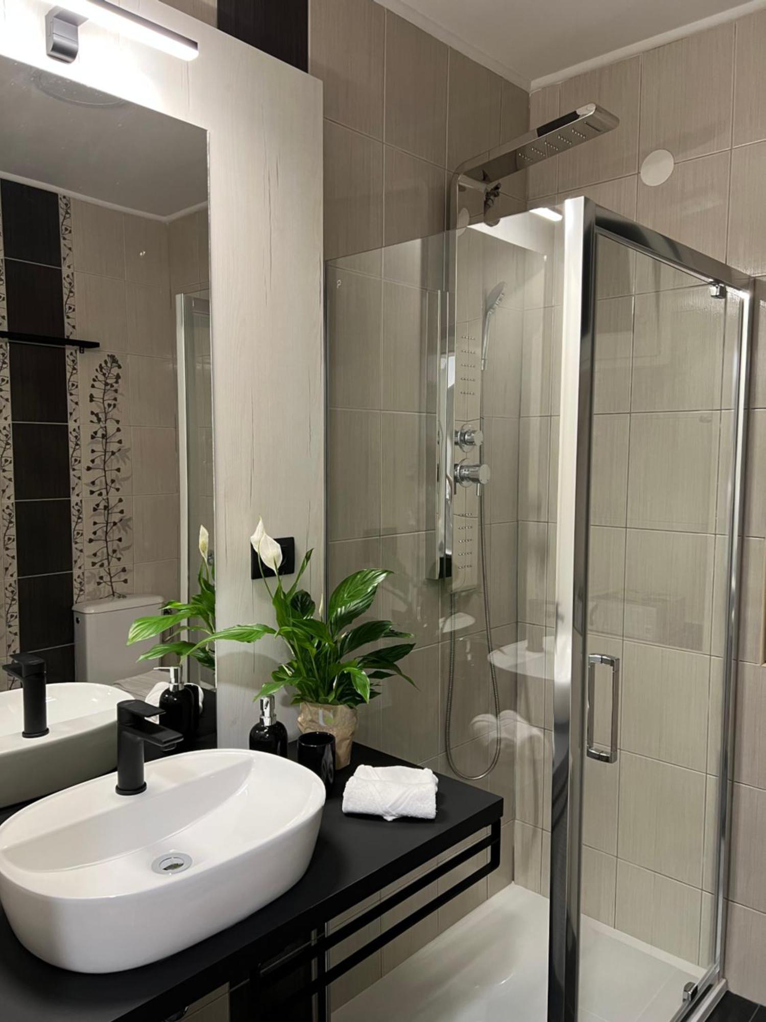 Cinderella Apartment With Free Parking PUY 외부 사진